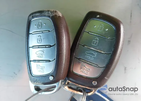 2020 Hyundai Elantra Value Edition z USA, uszkodzony, nr VIN KMHD84LF2LU022365